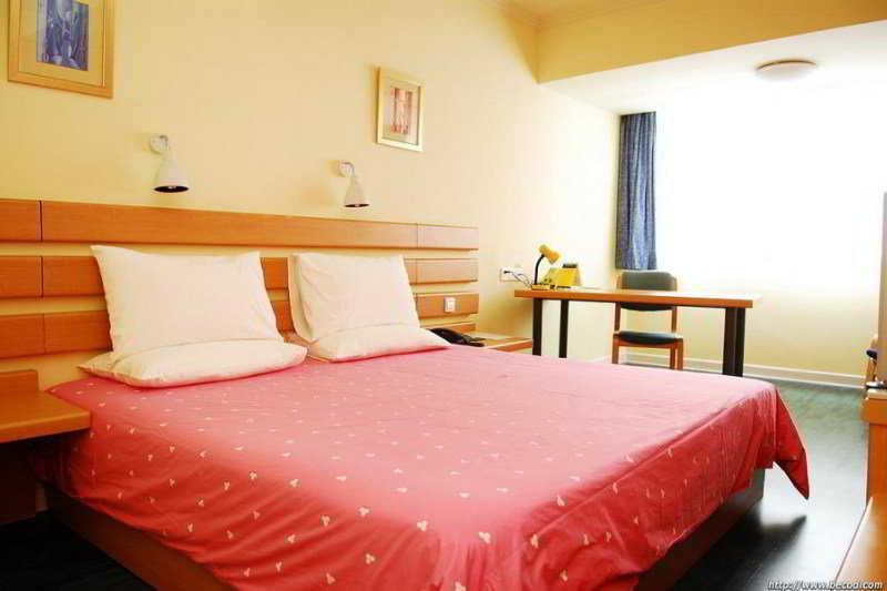 Home Inn Tianjin Weijin Road Tianjin University Exterior foto