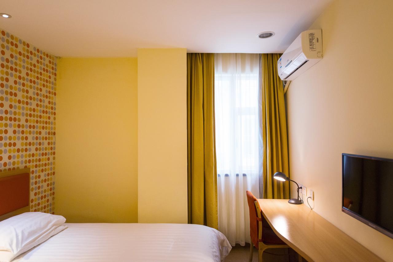 Home Inn Tianjin Weijin Road Tianjin University Exterior foto